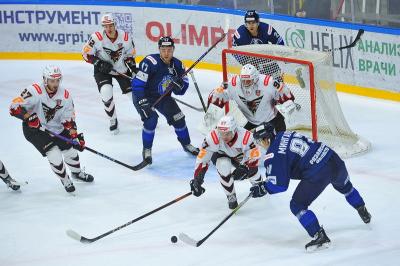 ХК «Рязань-ВДВ» одолел «Омские крылья»